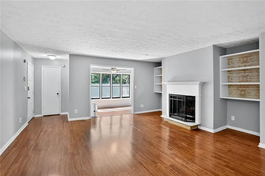 406 Smokerise Circle Se, Marietta, GA 30067 - Image #2