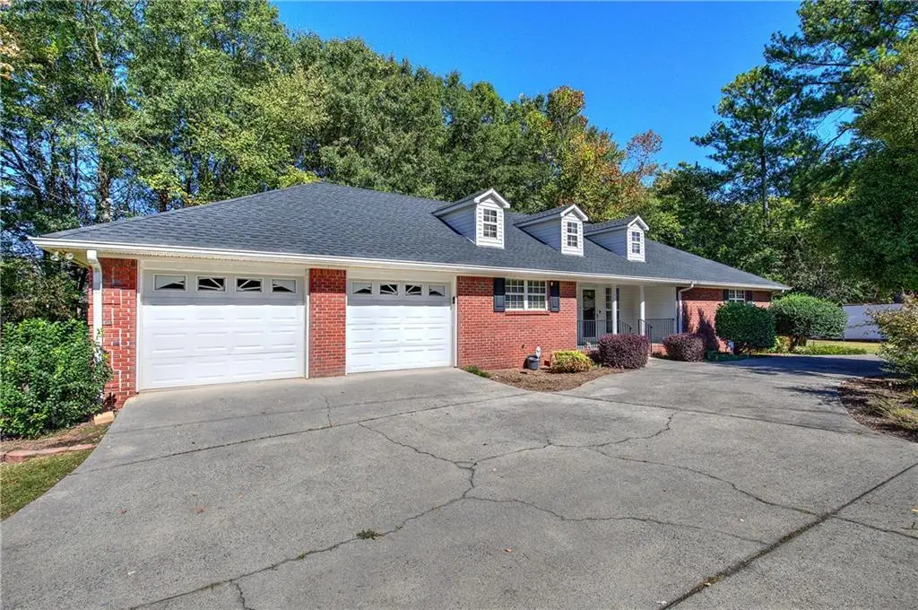 9 Greenbriar Avenue, Cartersville, GA 30120 - Image #1