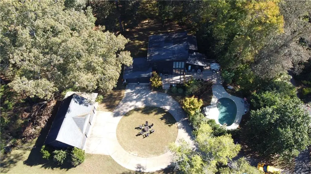 6700 Yacht Club Drive, Acworth, GA 30102 - Image #1