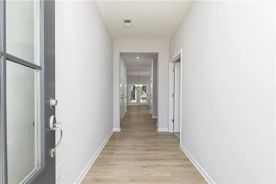 313 Cavalier Lane Se, Acworth, GA 30102 - Image #2