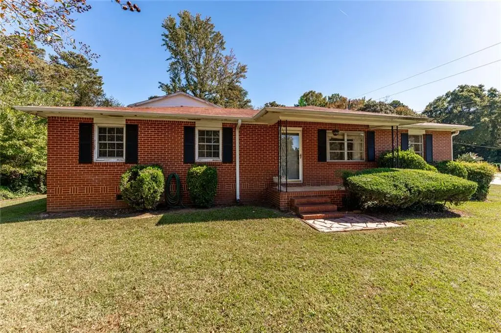 3510 Karen Lane Nw, Kennesaw, GA 30144 - Image #1