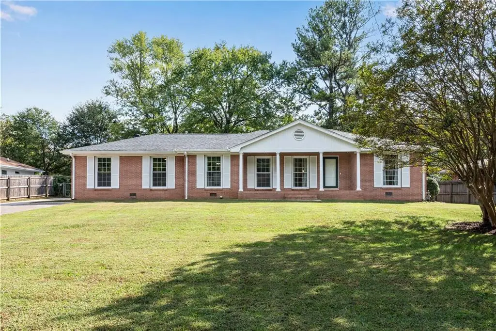 922 Red Apple Drive, Marietta, GA 30066 - Image #1