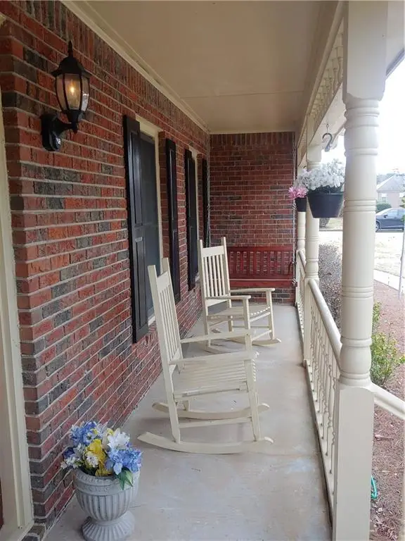 5798 Lost Grove Drive Nw, Lilburn, GA 30047 - Image #2