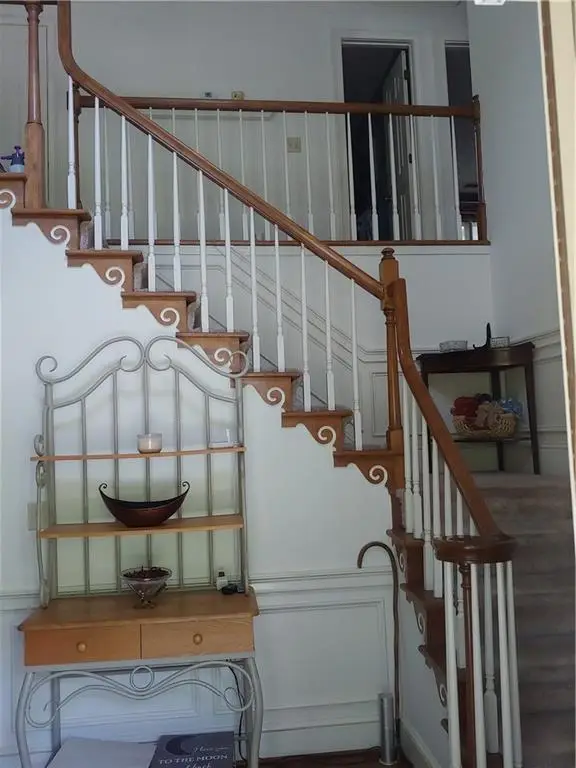 5798 Lost Grove Drive Nw, Lilburn, GA 30047 - Image #3