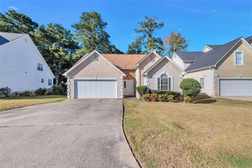 2255 Lake Royale Drive, Riverdale, GA 30296 - Image #1