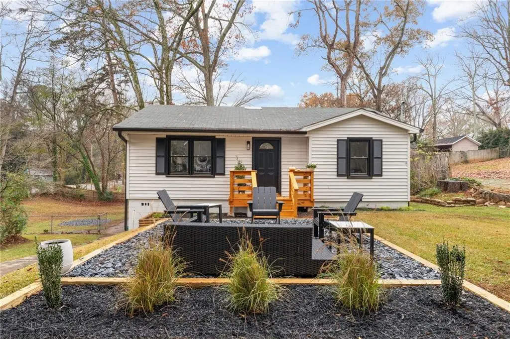 1044 Pinedale Drive Se, Smyrna, GA 30080 - Image #1