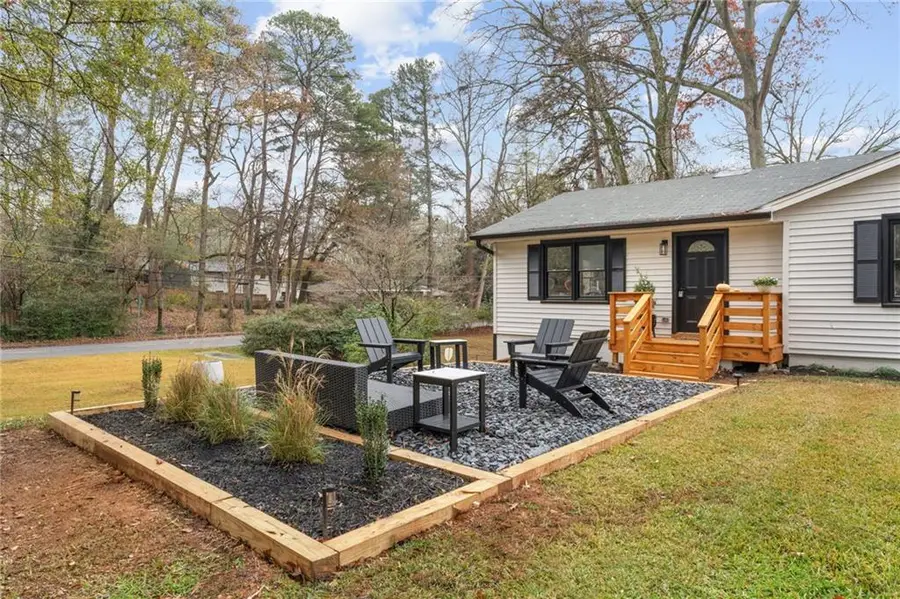 1044 Pinedale Drive Se, Smyrna, GA 30080 - Image #2