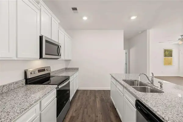 6058 Knickerbocker Street, Mableton, GA 30126