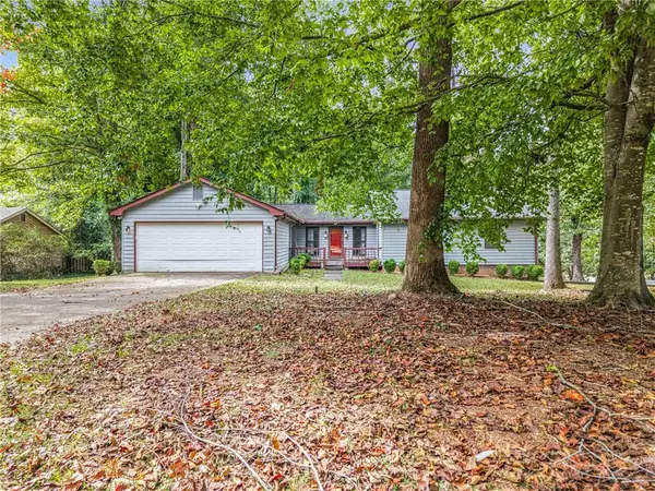 3047 Sanibel Drive, Stone Mountain, GA 30087