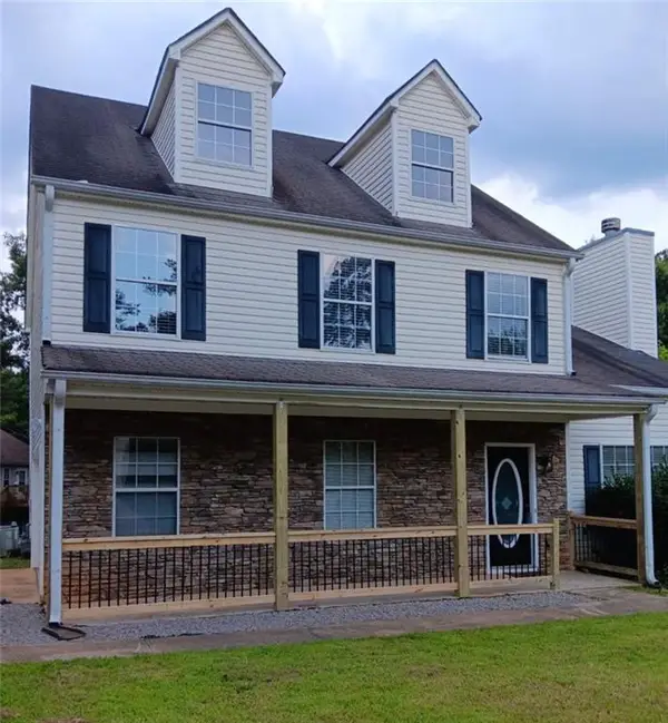 3267 Forrest Bluff Way, Lithonia, GA 30038