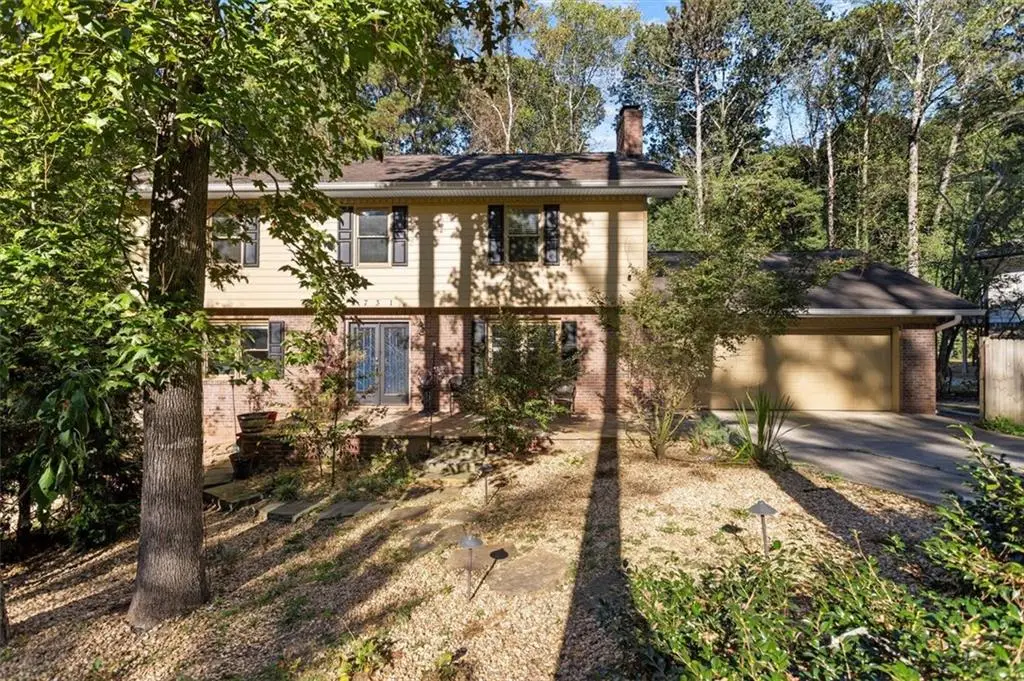 2731 Brackenwood Drive, Snellville, GA 30039 - Image #1