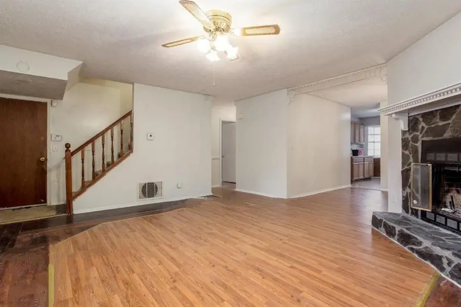 602 Pine Tree Trail, Atlanta, GA 30349 - Image #2