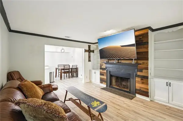 2071 Brian Way, Decatur, GA 30033