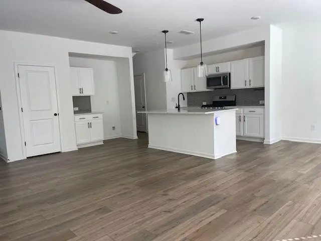 6645 Wyndale Drive, Douglasville, GA 30135 - Image #3