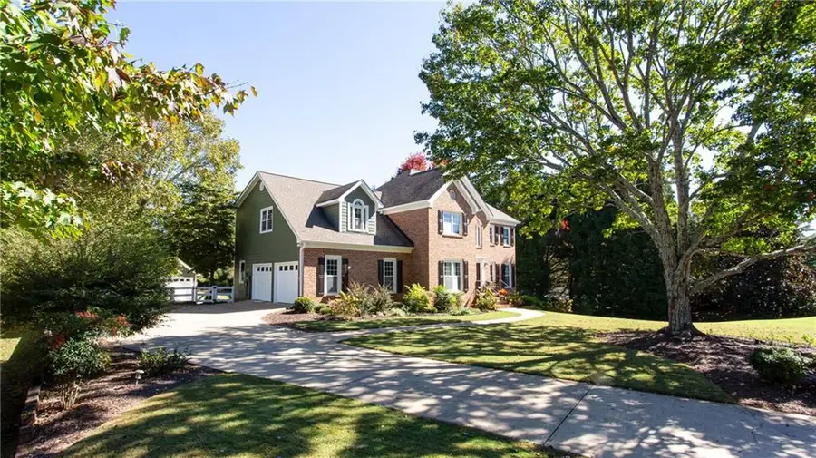 210 Devereux Downs, Roswell, GA 30075 - Image #2