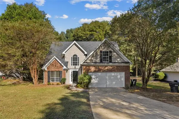 545 Briar Run Court, Loganville, GA 30052