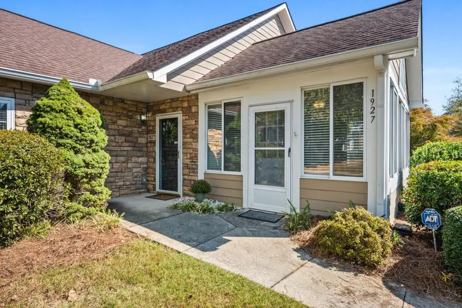 1927 Kolb Farm Circle Sw, Marietta, GA 30008 - Image #2