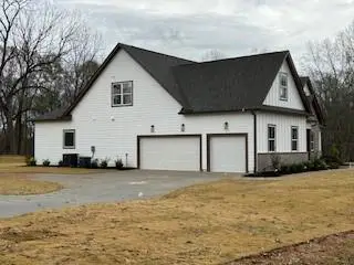 30 River Overlook Way, Jefferson, GA 30549 - Image #2