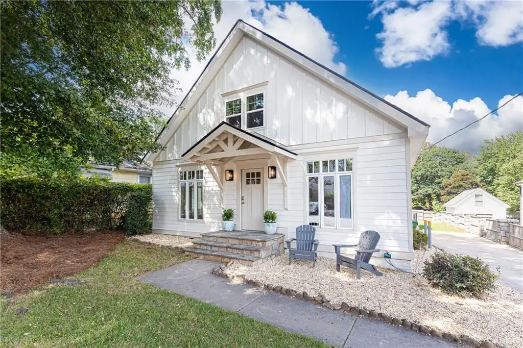 433 Trabert Avenue Nw, Atlanta, GA 30309 - Image #1
