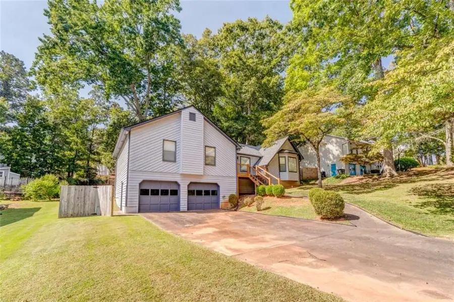 623 Sunshine Trace Nw, Acworth, GA 30102 - Image #2