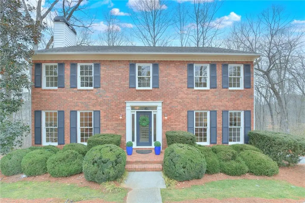 8155 Willow Tree Way, Alpharetta, GA 30005 - Image #1