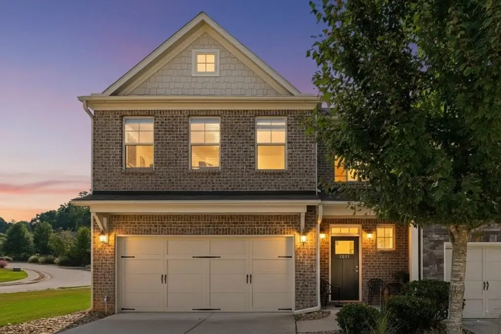 2639 Cooper Brook Drive, Snellville, GA 30078 - Image #1