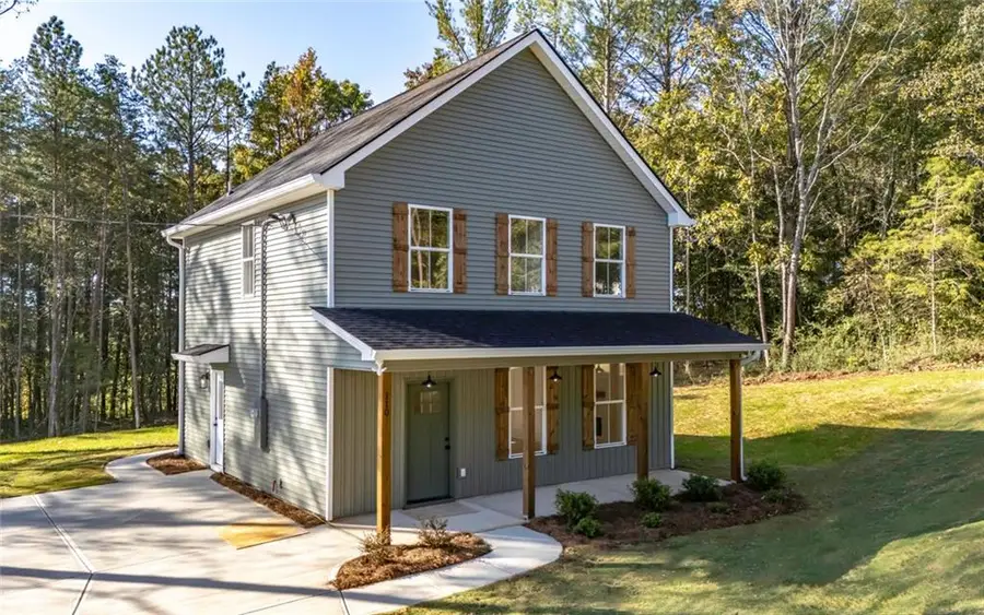 110 Mulberry Lane Se, Lindale, GA 30147 - Image #2