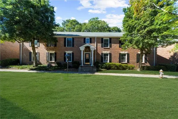 6700 Roswell Road #7D, Sandy Springs, GA 30328