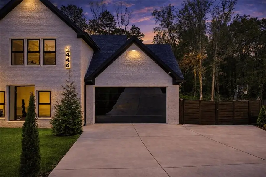 2446 Williams Down Circle, Snellville, GA 30078 - #3