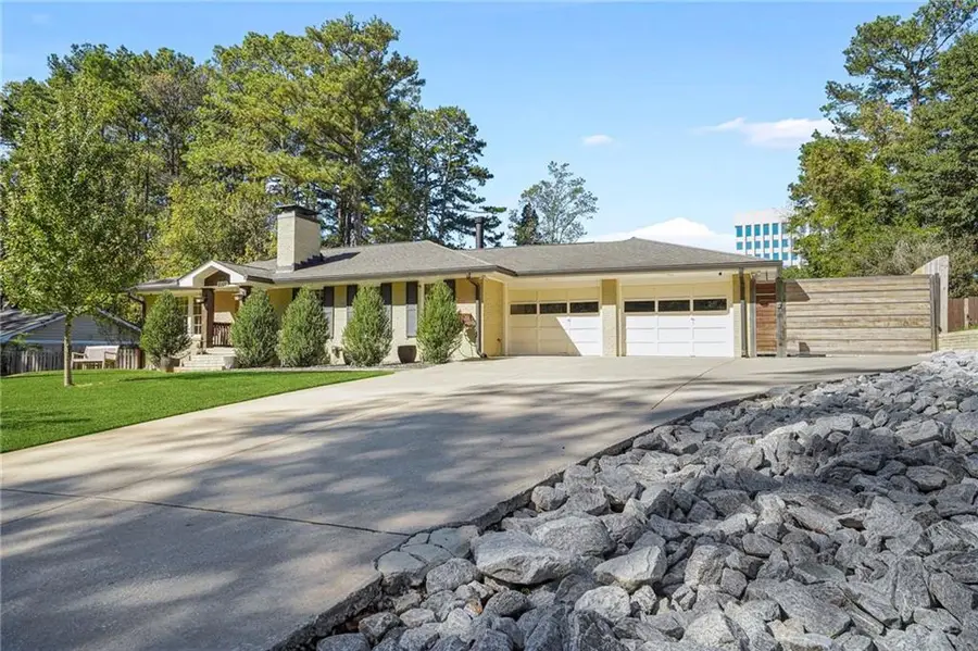 2102 Fisher Trail Ne, Atlanta, GA 30345 - Image #3