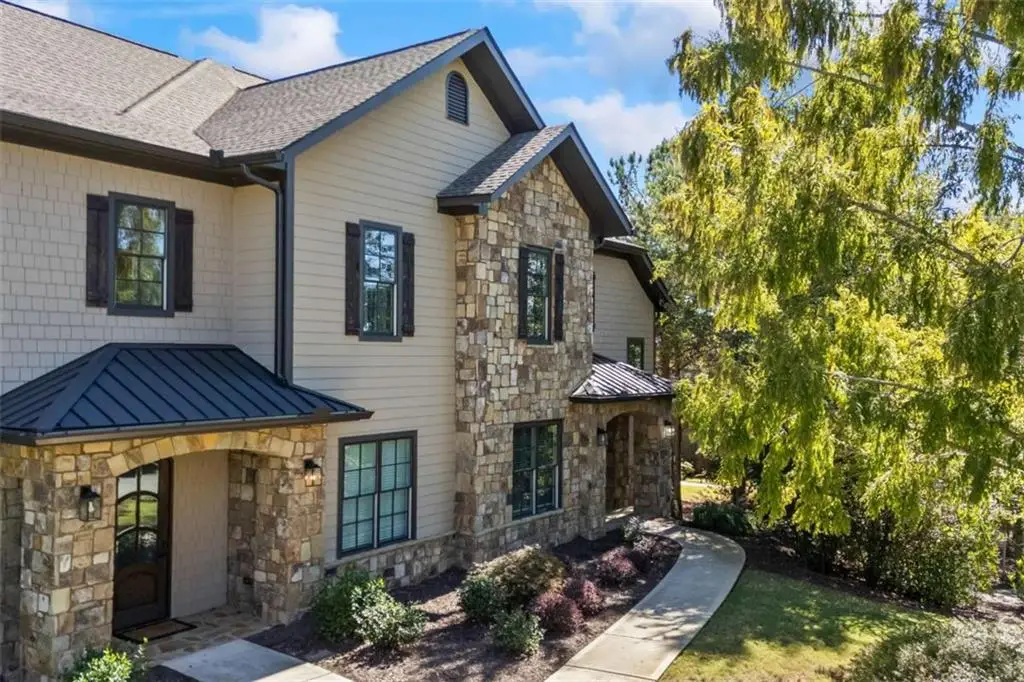 15 Cottage Lane #102, Toccoa, GA 30577 - Image #1