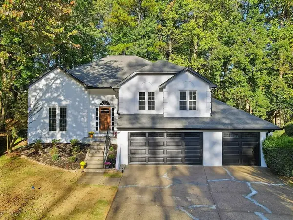 161 Red Oak Lane, Alpharetta, GA 30009