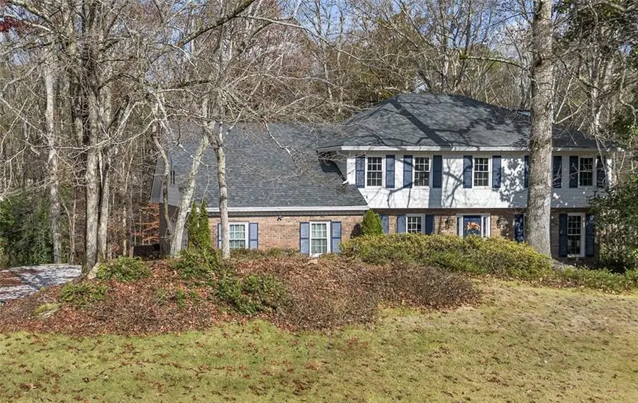 1820 Branch Valley Drive, Roswell, GA 30076 - Image #2