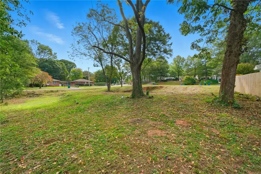 1461 Hawthorne Avenue Se, Smyrna, GA 30080 - Image #2