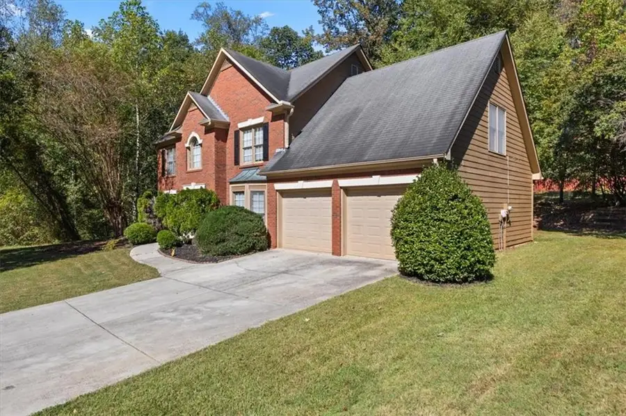 204 Hunters Trace, Dallas, GA 30157 - Image #2