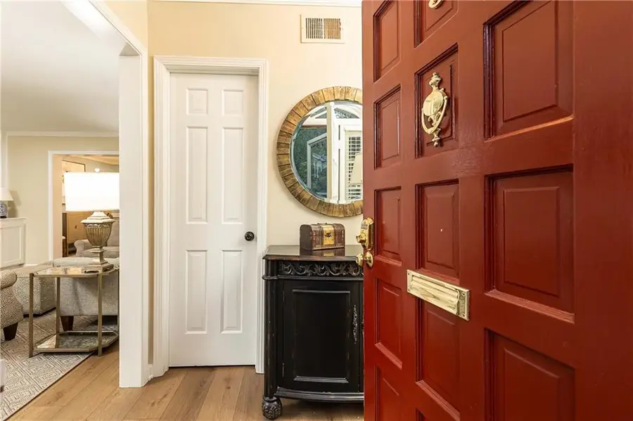 5 Middle Plantation Road Nw #5, Atlanta, GA 30318 - Image #2