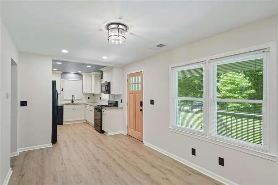 5160 W Chapel Hill Road W, Douglasville, GA 30135 - Image #3