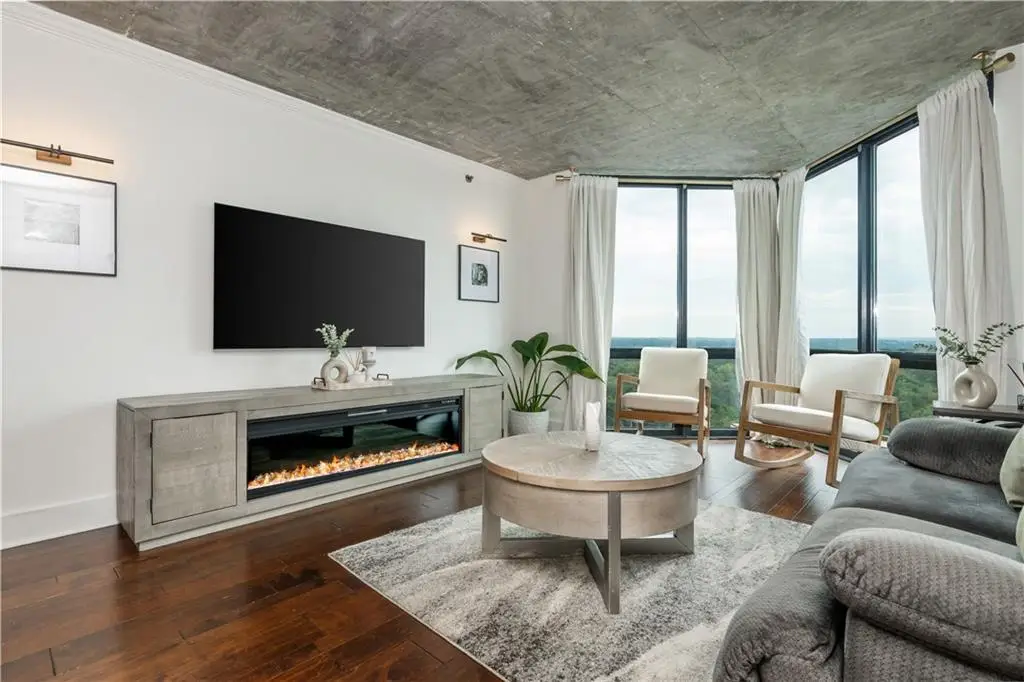 2870 Pharr Court South Nw #2007, Atlanta, GA 30305 - Image #1