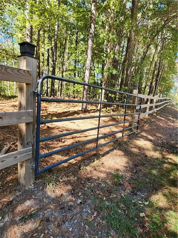 4265 Flint Hill Road Se, Acworth, GA 30102 - Image #2