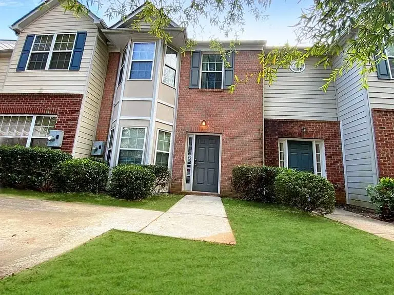 394 Brookview Drive, Riverdale, GA 30274 - Image #2