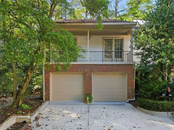 306 Brandywine Circle, Sandy Springs, GA 30350