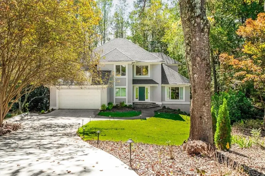 230 Skidaway Court, Johns Creek, GA 30022 - Image #2