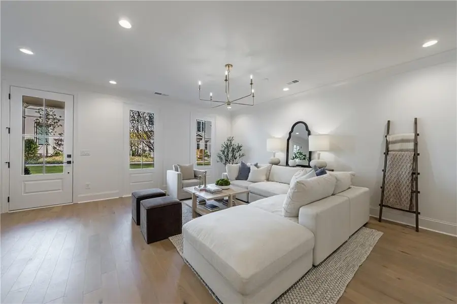 635 Mayfair Court, Alpharetta, GA 30009 - Image #3