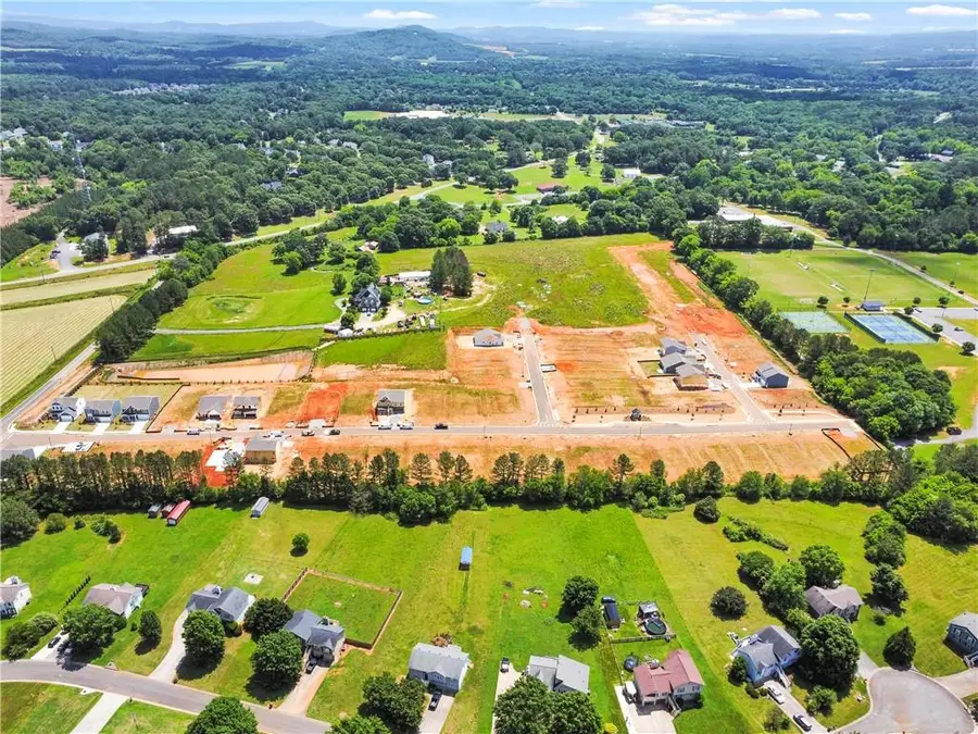 1017 Blossom Lane, Euharlee, GA 30120 - Image #2