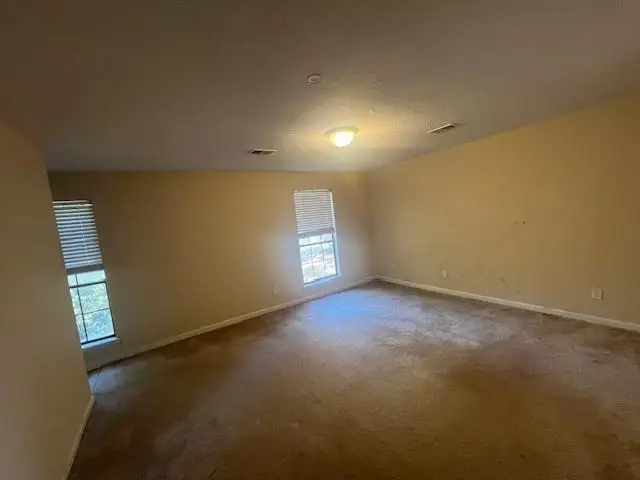 1027 Mainstreet Lake Drive, Stone Mountain, GA 30088 - Image #2