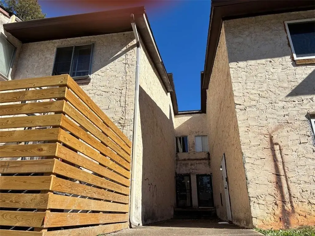 3800 Kensingwood Trace, Decatur, GA 30032 - Image #1