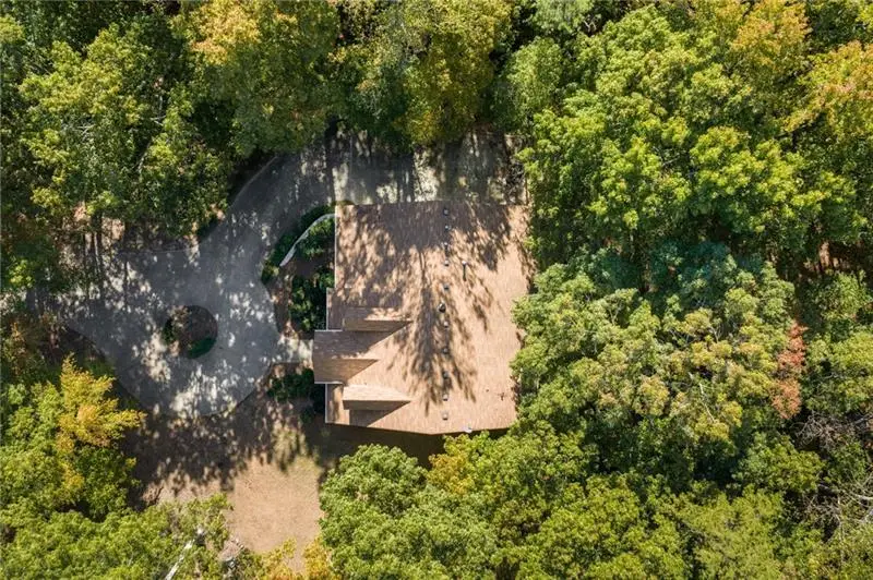 16218 Henderson Road, Milton, GA 30004 - Image #3