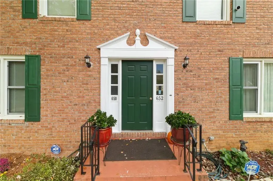 650 Corbin Lake Court, Atlanta, GA 30350 - Image #2