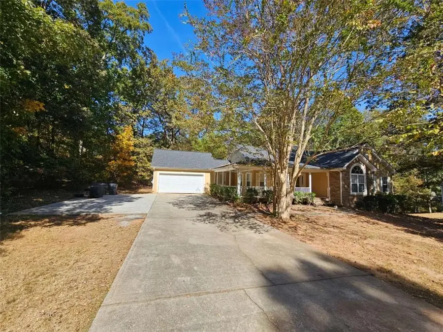 125 Shelby Oaks Trail, Covington, GA 30016 - Image #2