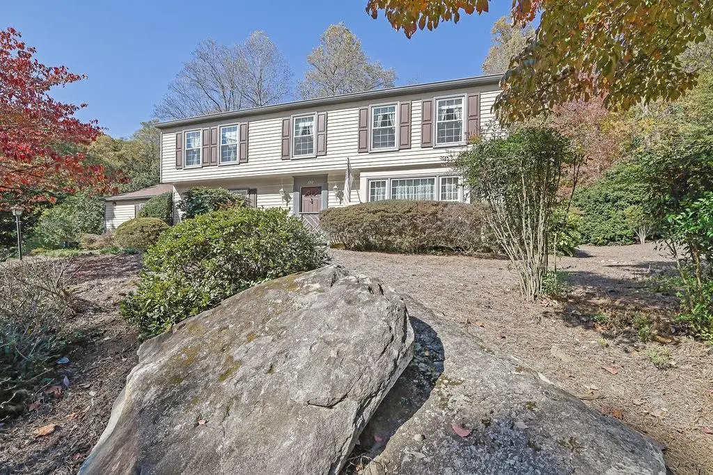 232 Lamplighter Lane Se, Marietta, GA 30067 - Image #1